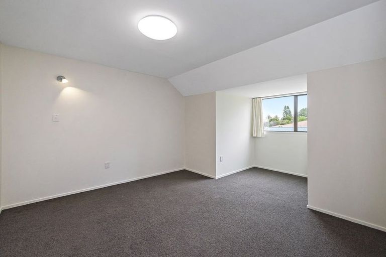 Photo of property in 10 Seneca Place, Burwood, Christchurch, 8083