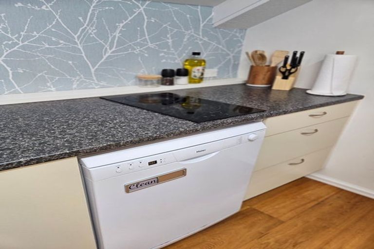 Photo of property in 36 Rame Road, Greenhithe, Auckland, 0632