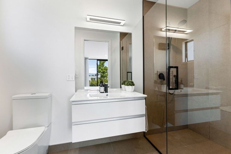 Photo of property in Northlake, 4 Gowanbrae Lane, Wanaka, 9305