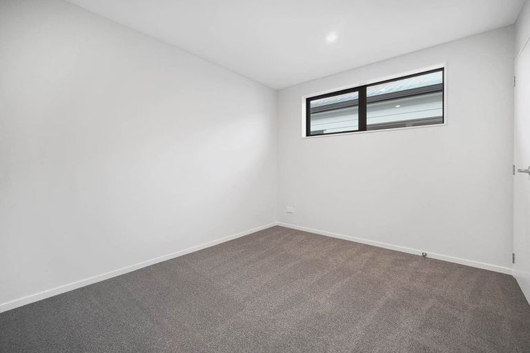 Photo of property in 19 Cronshaw Road, Karaka, 2113