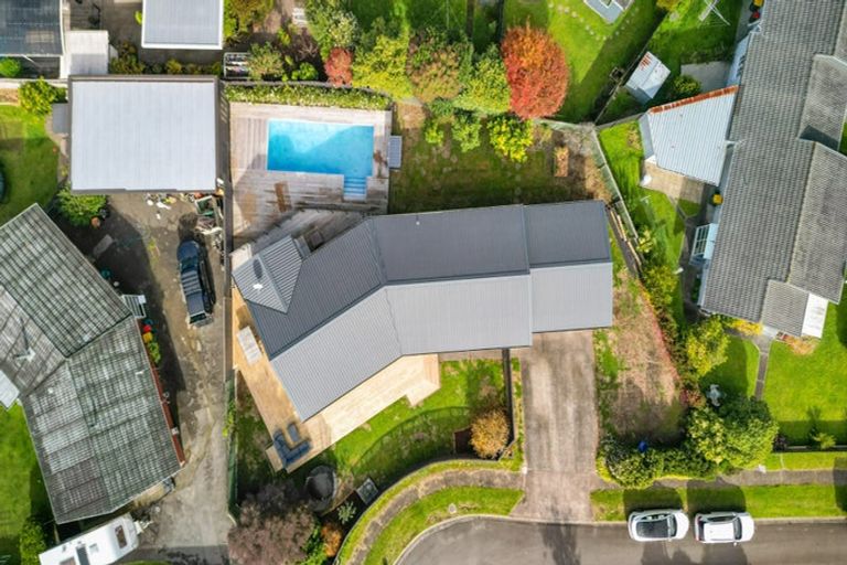 Photo of property in 4 Glading Place, St Andrews, Hamilton, 3200