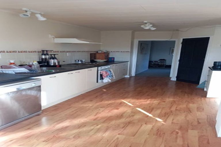 Photo of property in 28 The Quarterdeck, Whitby, Porirua, 5024