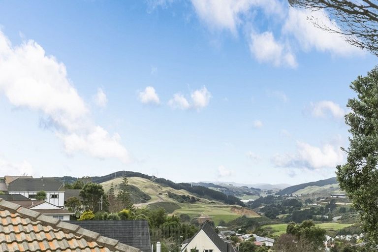 Photo of property in 51 Cambrian Street, Churton Park, Wellington, 6037