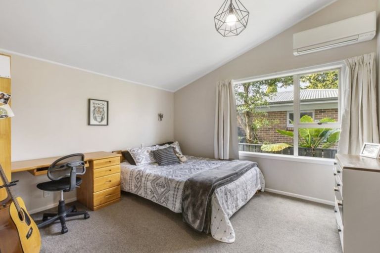 Photo of property in 7 Callis Avenue, Opaheke, Papakura, 2113