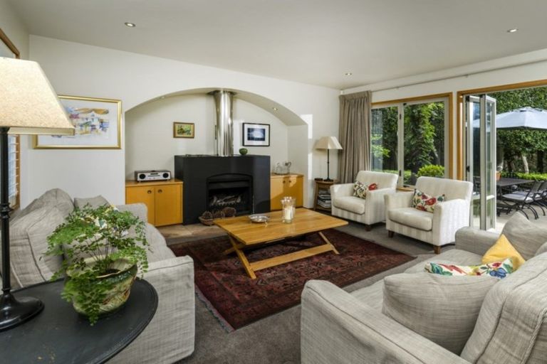 Photo of property in 36a Oxford Terrace, Devonport, Auckland, 0624