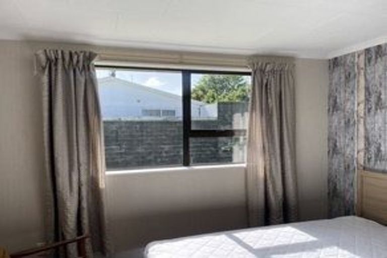 Photo of property in 13 Jenkin Street, Strathern, Invercargill, 9812