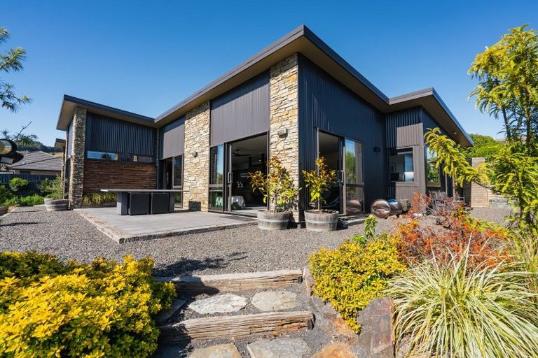 Photo of property in 34 Heathfield Drive, Mosgiel, 9024