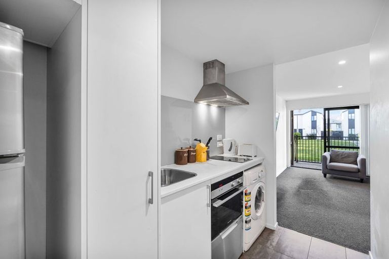 Photo of property in 18/180 Marine Parade, New Brighton, Christchurch, 8083