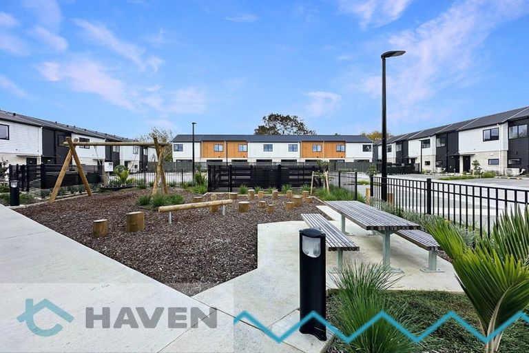 Photo of property in 38 Whati Lane, Henderson, Auckland, 0612