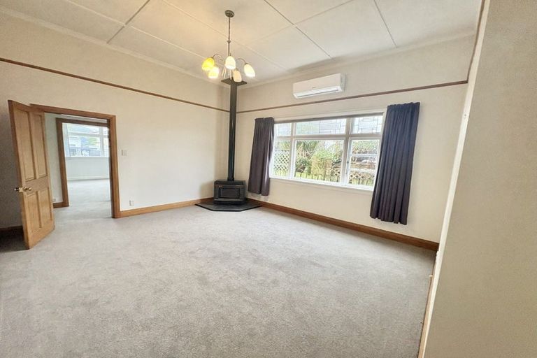 Photo of property in 3 Douro Avenue, Newtown, Wellington, 6021