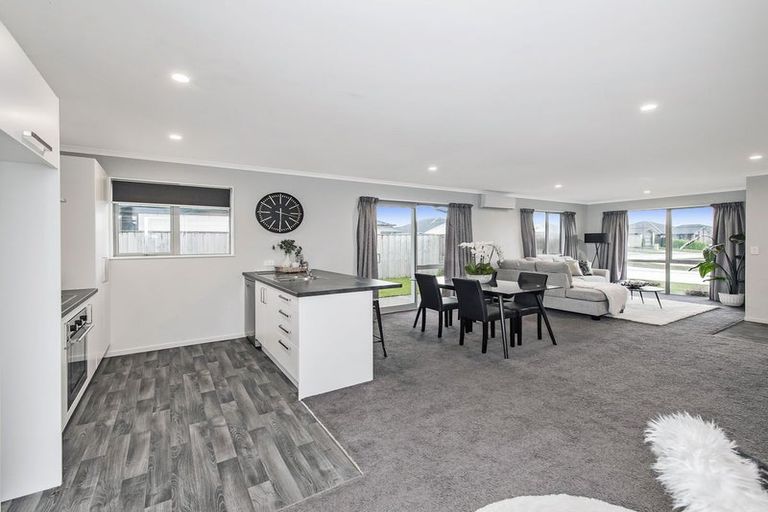 Photo of property in 54 Kemble Drive, Rolleston, 7615