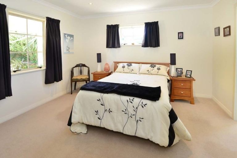 Photo of property in 135c Hutchinson Road, Helensville, 0875