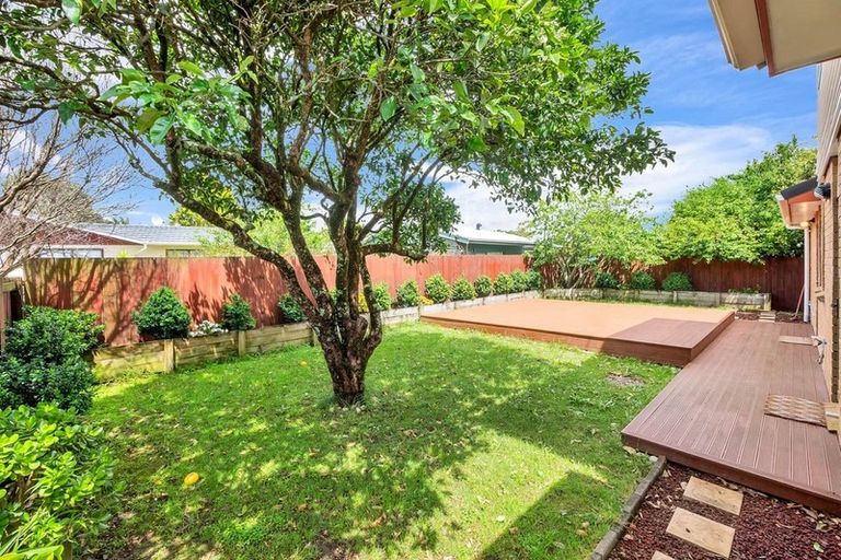 Photo of property in 22a Harrington Road, Henderson, Auckland, 0610