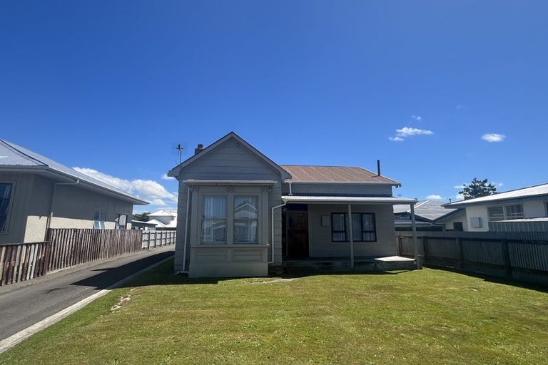 Photo of property in 24 Hereford Street, West End, Palmerston North, 4410