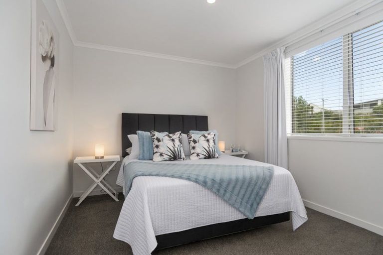 Photo of property in 2 Shannon Lane, Pyes Pa, Tauranga, 3112