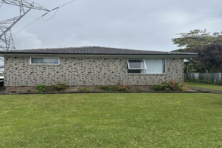 Photo of property in 8 Carey Place, Otara, Auckland, 2023