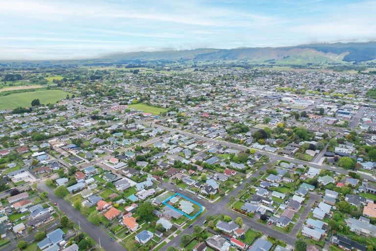 Photo of property in 18 Duke Street, Levin, 5510