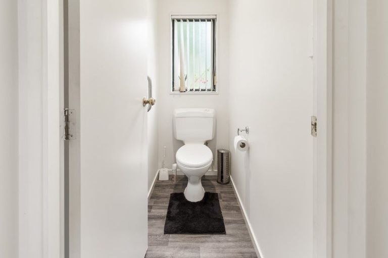 Photo of property in 2/129 Coronation Road, Papatoetoe, Auckland, 2025