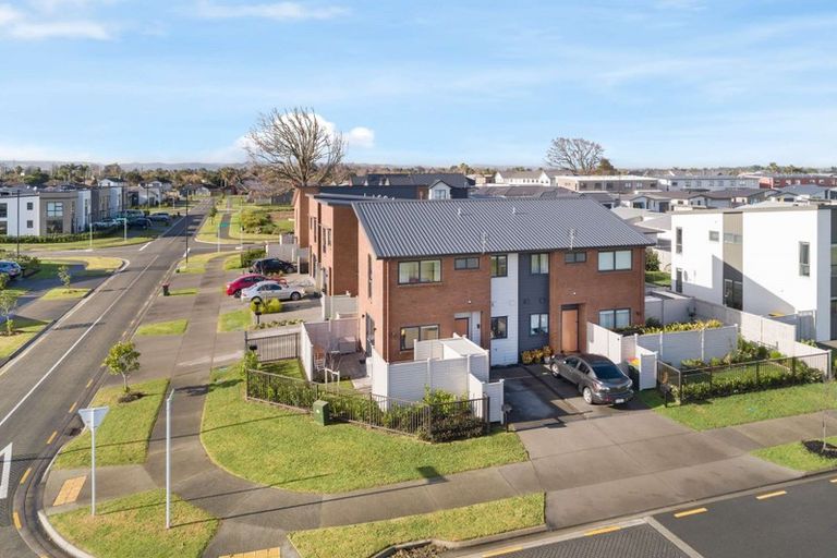 Photo of property in 54 Te Napi Drive, Takanini, 2112