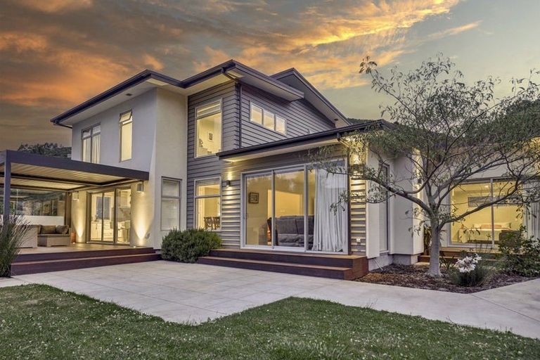 Photo of property in 42 Alderson Avenue, Hillsborough, Christchurch, 8022