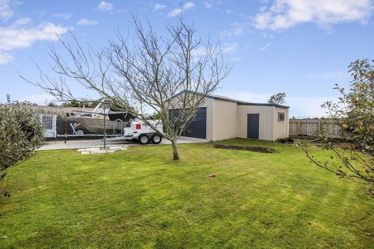 Photo of property in 15a Carthew Street, Okato, 4335