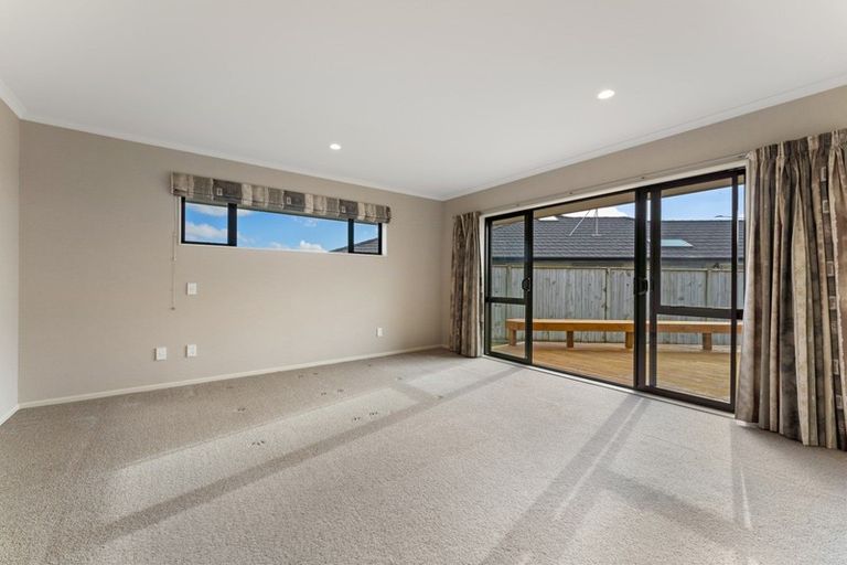 Photo of property in 2 Varsity Heights, Fitzherbert, Palmerston North, 4410