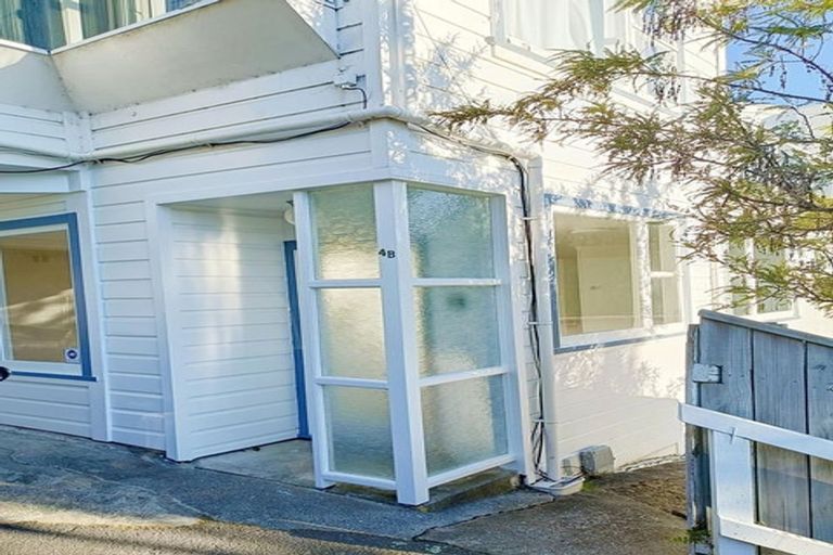 Photo of property in 4 Cecil Road, Wadestown, Wellington, 6012