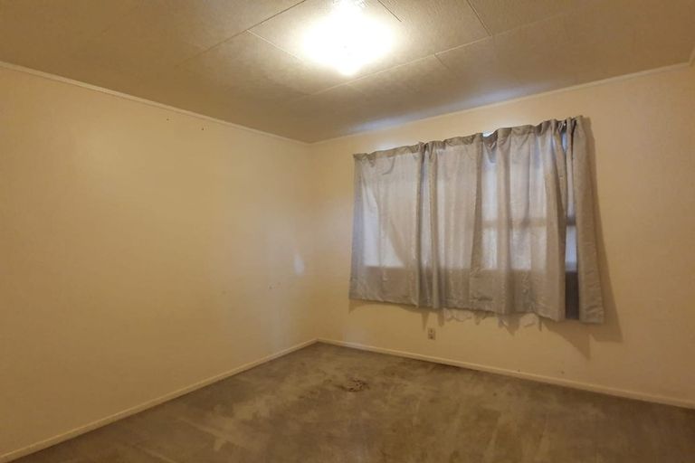 Photo of property in 57 Ferndown Avenue, Papatoetoe, Auckland, 2025