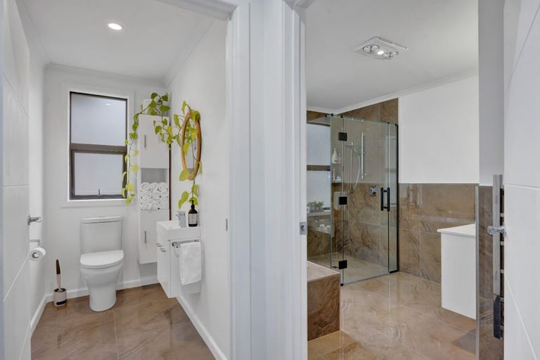 Photo of property in 91a Karina Road, Merrilands, New Plymouth, 4312