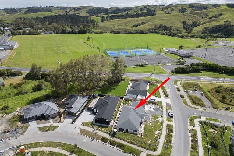 Photo of property in 1 Kanono Way, Helensville, 0800