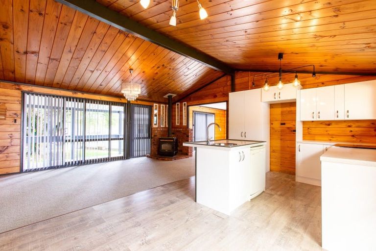 Photo of property in 2 Hunter Street, Dannevirke, 4930