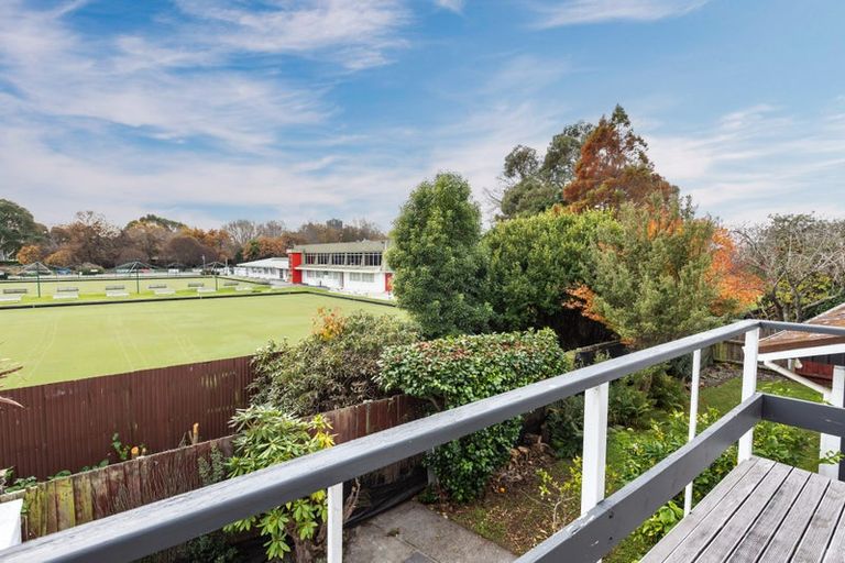 Photo of property in 320b Avonhead Road, Avonhead, Christchurch, 8042