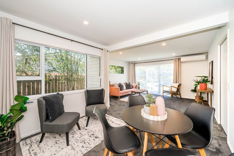 Photo of property in 35 Moana Road, Paraparaumu, 5032