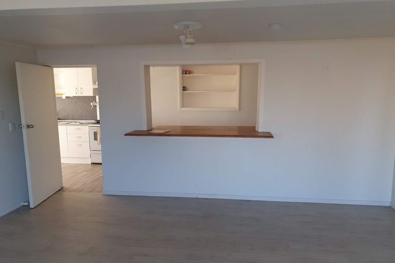 Photo of property in 19 Mahana Road, Paraparaumu Beach, Paraparaumu, 5032