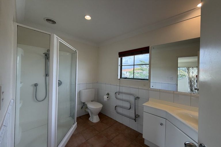 Photo of property in 22 Bob Charles Drive, Golflands, Auckland, 2013