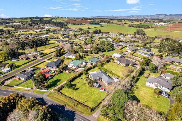 Photo of property in 137 Colombo Road, Waiuku, 2123