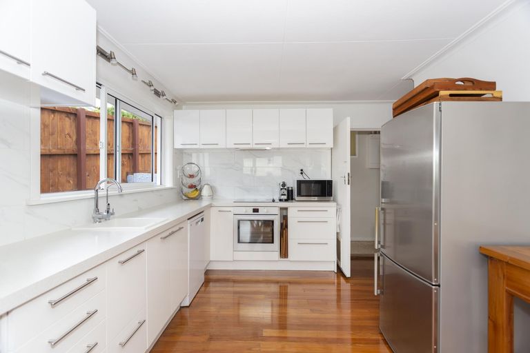 Photo of property in 12 Selwyn Street, South Hill, Oamaru, 9400