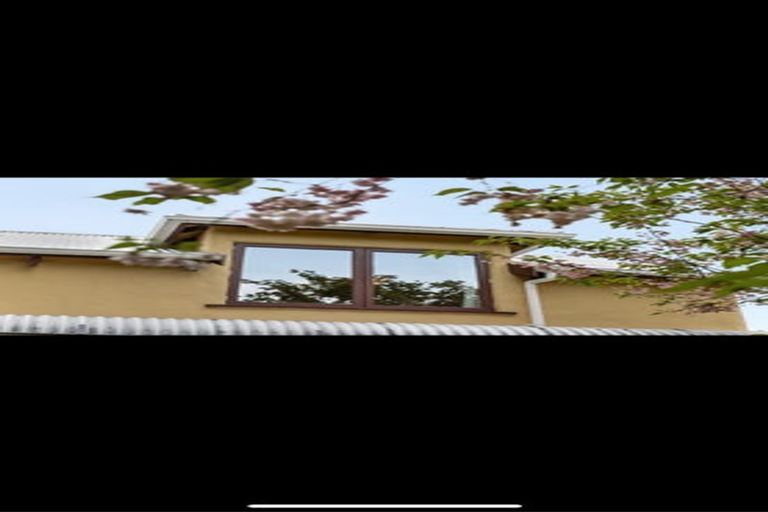 Photo of property in 80 Hunter Crescent, Wanaka, 9305