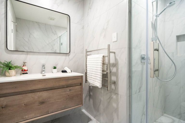 Photo of property in 95 Kervil Avenue, Te Atatu Peninsula, Auckland, 0610