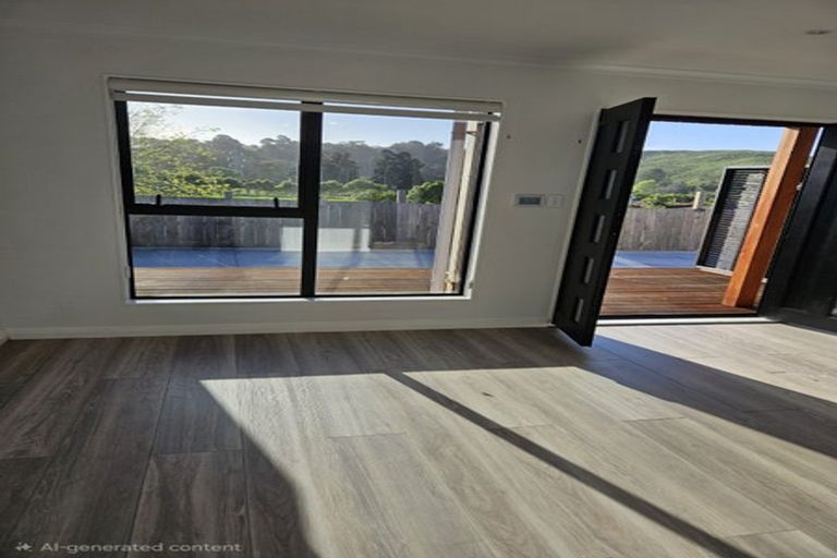 Photo of property in 15 Cambridge Road, Riverhead, 0820