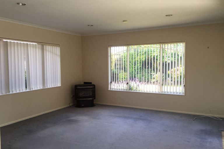 Photo of property in 17 Primrose Place, Papamoa Beach, Papamoa, 3118