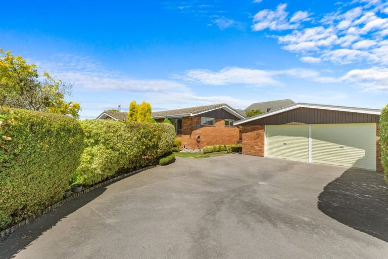 Photo of property in 11a Wyatt Place, Russley, Christchurch, 8042