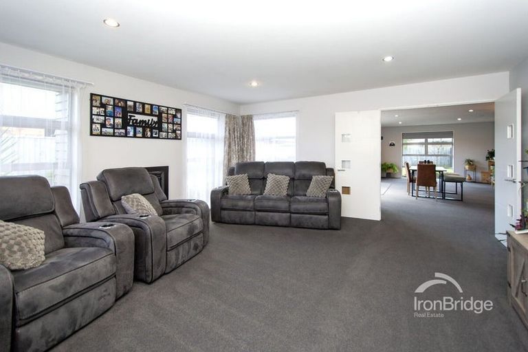 Photo of property in 216 Rolleston Drive, Rolleston, 7614