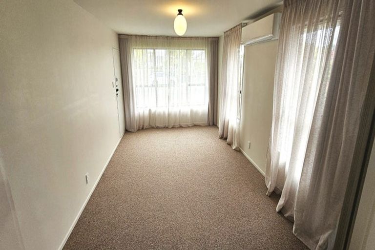 Photo of property in 2/64 Tancred Street, Linwood, Christchurch, 8011