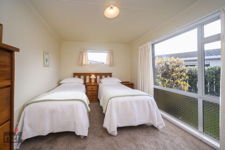 Photo of property in 8 Calder Place, Feilding, 4702