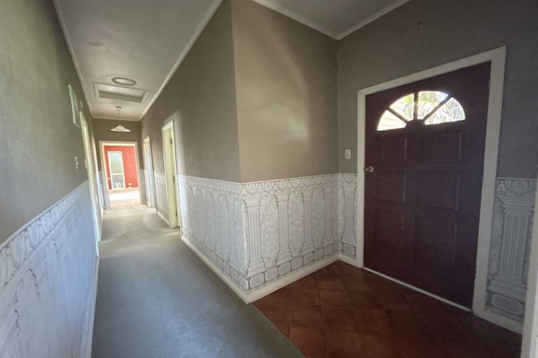 Photo of property in 14 Savage Crescent, West End, Palmerston North, 4412