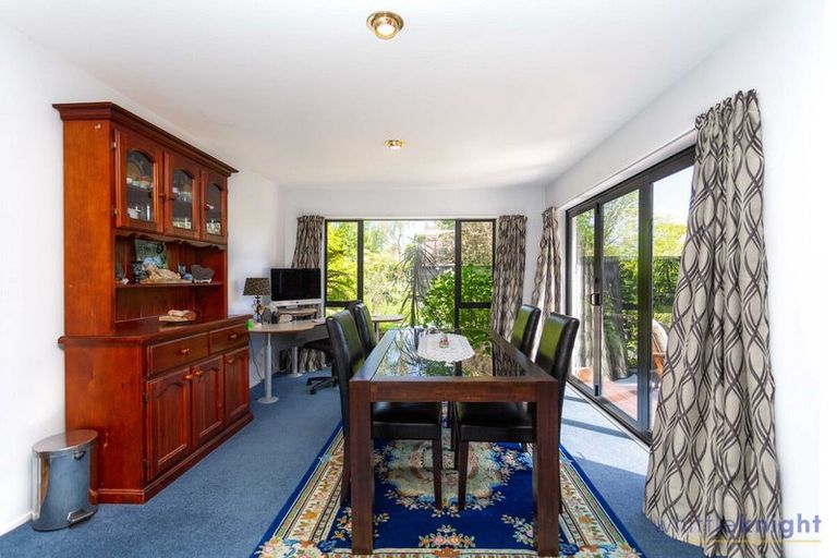 Photo of property in 12 Grangewood Lane, Burnside, Christchurch, 8053