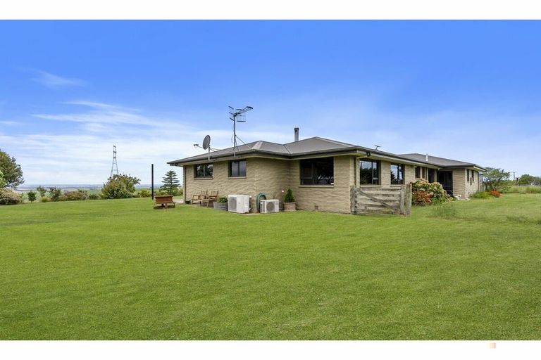 Photo of property in 964 Rolling Ridges Road, Levels Valley, Timaru, 7975