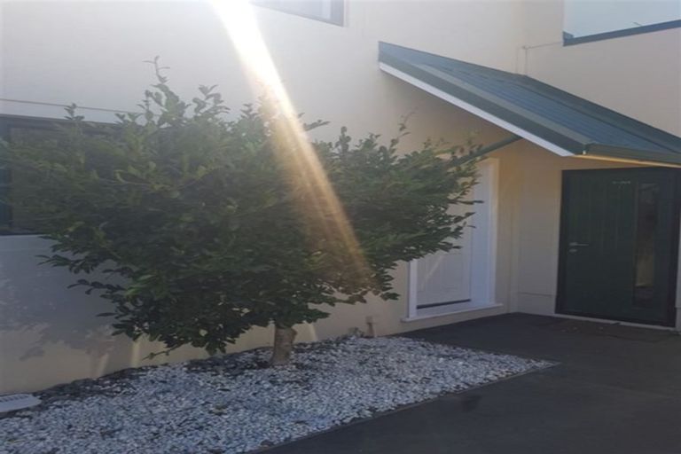 Photo of property in 1/249 Kilmore Street, Christchurch Central, Christchurch, 8011