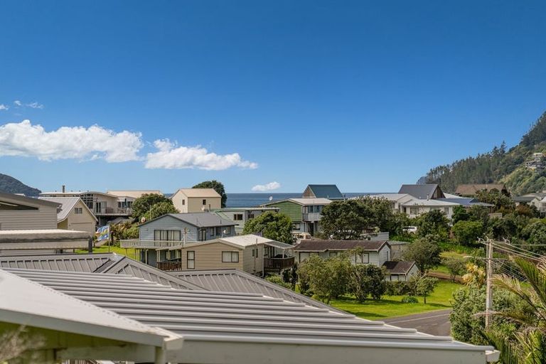Photo of property in 72 Ocean Beach Road, Tairua, 3508